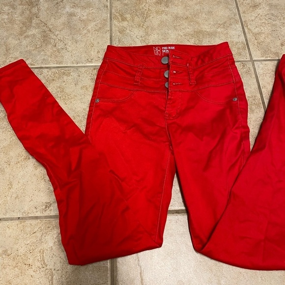 NOBO Denim - Nobo No Boundaries Women juniors Mid rise skinny cherry red jeans size 3 Pants